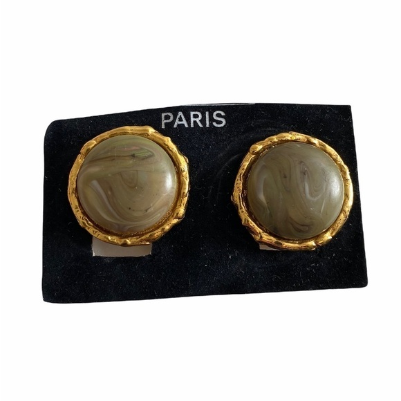 Vintage Signed Carita Paris Green and Gold Clip on Earrings - Picture 1 of 8